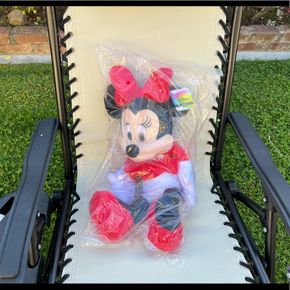 New in wrap still Just Play Disney 22" Minnie Mouse 2019 Plush - Picture 5 of 7